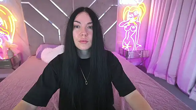 Snapshot of BlackSilkQueen chatting on November 27, 2025, 2:28 pm BlackSilkQueen online show from November 27, 2025, 2:28 pm