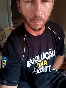 RobertoLuiz84 online show from February 23, 2026, 1:12 pm