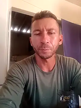 RobertoLuiz84 online show from February 10, 2026, 4:39 pm