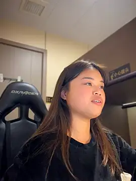 Toffee-00 online show from March 6, 2026, 12:00 pm