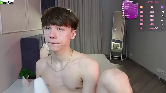 cuMte boy online show from February 17, 2026, 3:26 am