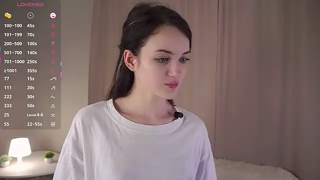 AllynHagie online show from December 2, 2025, 3:07 am