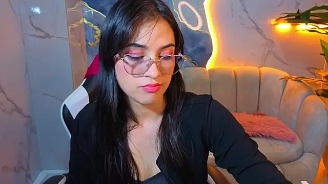 Anny Star Tx online show from April 10, 2026, 7:54 pm