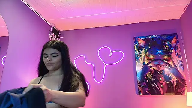 NIKIBUNNY online show from April 8, 2026, 12:06 pm