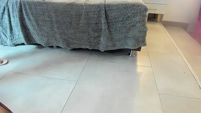 Snapshot of Mysterius_Woman chatting on February 25, 2026, 1:00 pm Mysterius Woman online show from February 25, 2026, 1:00 pm