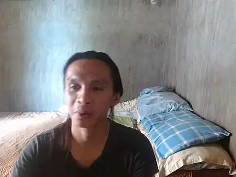lovelycarla32 online show from June 23, 2026, 12:08 am