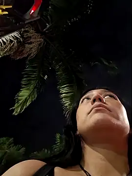 Eveeelyn25 online show from June 4, 2026, 12:26 am
