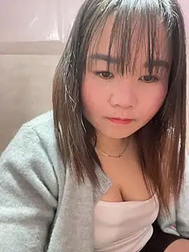 Snapshot of One-two22 chatting on February 2, 2026, 12:59 pm One-two22 online show from February 2, 2026, 12:59 pm