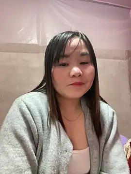 Snapshot of One-two22 chatting on February 7, 2026, 12:24 pm One-two22 online show from February 7, 2026, 12:24 pm