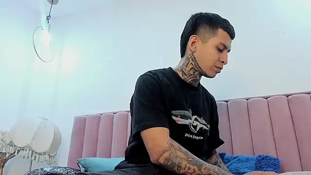 Andrew sanders68 online show from January 6, 2026, 7:51 pm