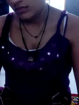 Hot hania online show from November 25, 2025, 8:25 am