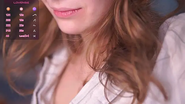 AmillyGile online show from December 17, 2025, 6:46 pm