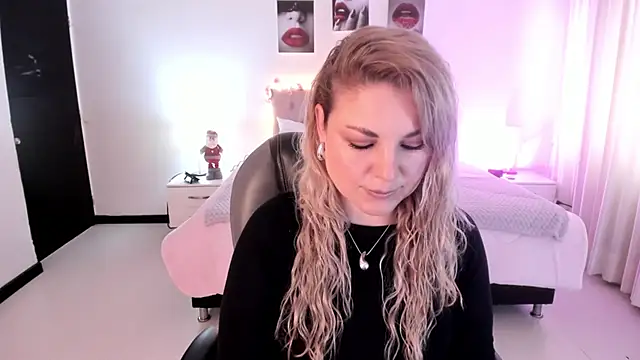 Violeta Hotter online show from November 27, 2025, 11:21 am