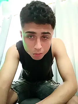 Cute eliot online show from November 22, 2025, 7:35 pm