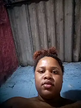 Pretinha021bxd online show from November 25, 2025, 1:28 am