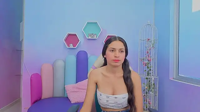 KateSkinny online show from January 9, 2026, 11:39 am