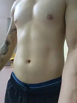 Snapshot of Valerious180 chatting on March 15, 2026, 4:58 pm Valerious180 online show from March 15, 2026, 4:58 pm