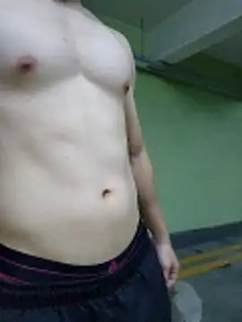 Snapshot of Valerious180 chatting on March 7, 2026, 6:02 pm Valerious180 online show from March 7, 2026, 6:02 pm