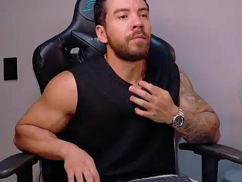 owen seth1 online show from April 18, 2026, 9:04 pm