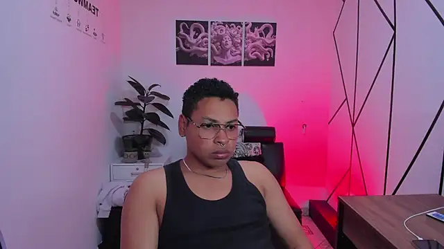 Thorian stormborn online show from November 24, 2025, 9:26 pm