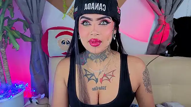 Snapshot of Ink_Nikki chatting on January 8, 2026, 1:55 am Ink Nikki online show from January 8, 2026, 1:55 am