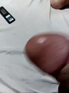 Juninrolao online show from March 25, 2026, 1:39 am