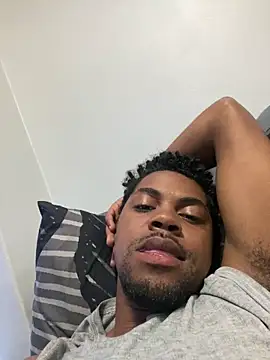 Chocolatemf online show from December 14, 2025, 4:40 am