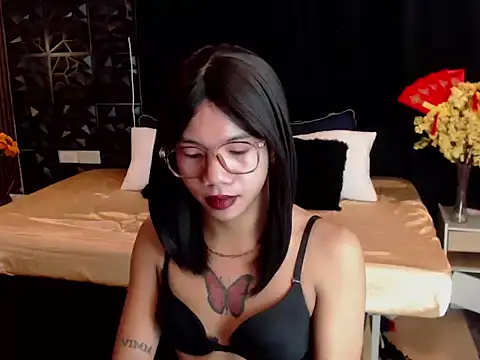 TransGoddessSofia online show from January 14, 2026, 9:46 am