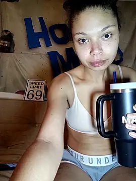 Snapshot of PassionateAboutSex chatting on February 15, 2026, 12:33 am PassionateAboutSex online show from February 15, 2026, 12:33 am