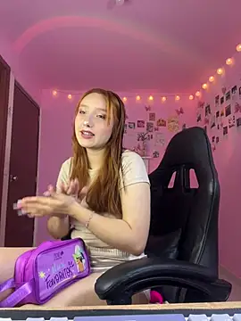 Davne  online show from March 18, 2026, 9:15 pm