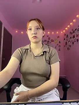 Davne  online show from February 18, 2026, 1:47 am