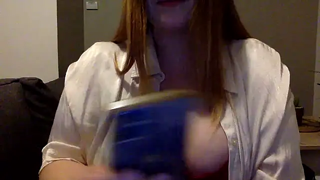 Blue-Coxy online show from January 14, 2026, 9:18 pm