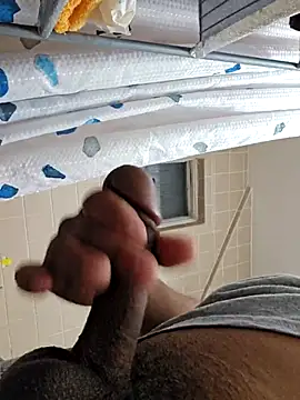 kingflip1992 online show from December 2, 2025, 12:22 am