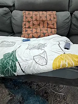 micai fengbei online show from February 1, 2026, 10:57 am