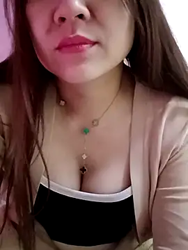 Lily-ross22 online show from January 8, 2026, 4:18 am