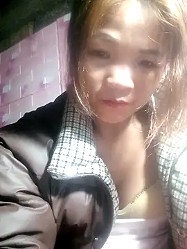 -mayman99 online show from December 20, 2025, 7:39 pm