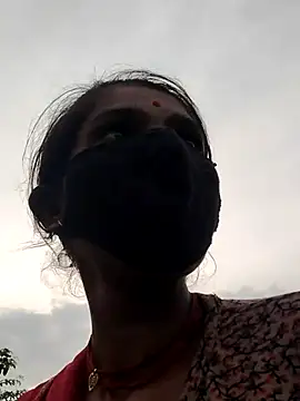 Snapshot of Anita-Dube chatting on July 13, 2026, 12:43 am Anita-Dube online show from July 13, 2026, 12:43 am
