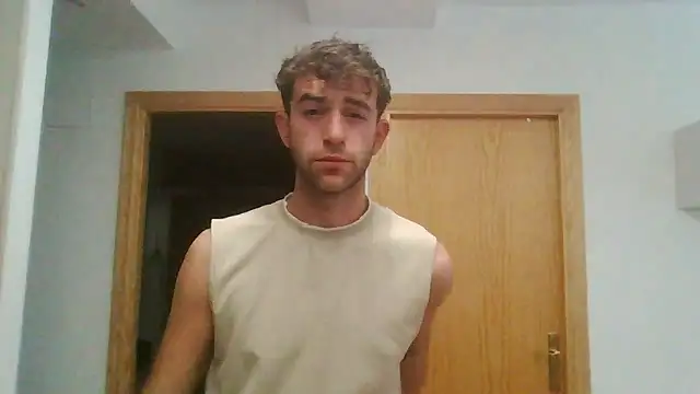 Snapshot of Hugoo_21 chatting on January 10, 2026, 11:49 am Hugoo 21 online show from January 10, 2026, 11:49 am