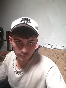 mbfuckboy online show from November 28, 2025, 5:46 pm