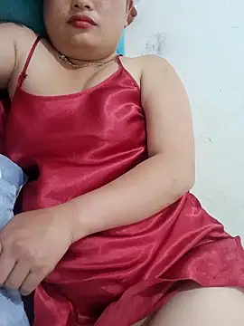 mai-mai-97 online show from May 13, 2026, 5:53 pm