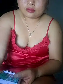 mai-mai-97 online show from June 15, 2026, 4:28 pm