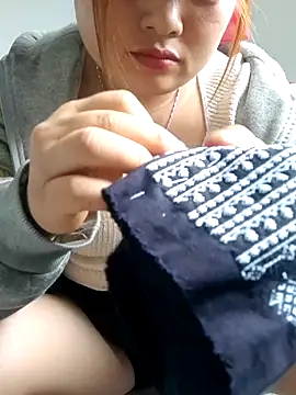 mai-mai-97 online show from March 15, 2026, 8:43 am