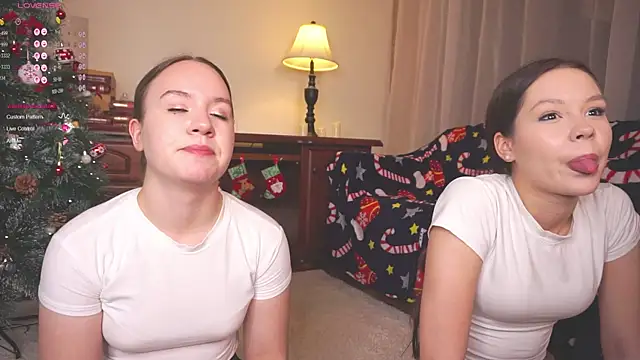 VirginiaRowe online show from December 3, 2025, 3:22 pm