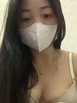Snapshot of lana-kan chatting on June 5, 2026, 10:37 pm lana-kan online show from June 5, 2026, 10:37 pm