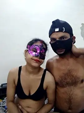 Sexy komal02 online show from December 22, 2025, 8:58 am