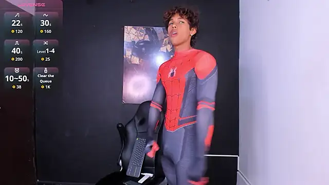 Snapshot of LiamVibes212 chatting on February 11, 2026, 1:00 pm LiamVibes212 online show from February 11, 2026, 1:00 pm