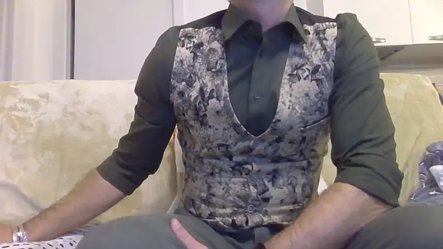 Snapshot of Eroshotlicker chatting on February 19, 2026, 10:07 pm Eroshotlicker online show from February 19, 2026, 10:07 pm