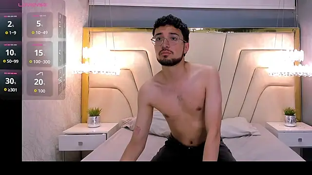 Snapshot of JonnyGreey chatting on November 29, 2025, 7:58 pm JonnyGreey online show from November 29, 2025, 7:58 pm