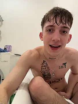 Snapshot of Rabizoon chatting on February 9, 2026, 6:33 am Rabizoon online show from February 9, 2026, 6:33 am