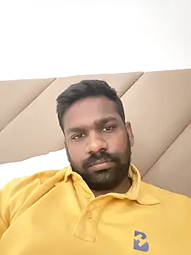 rara0728 online show from December 17, 2025, 4:23 pm